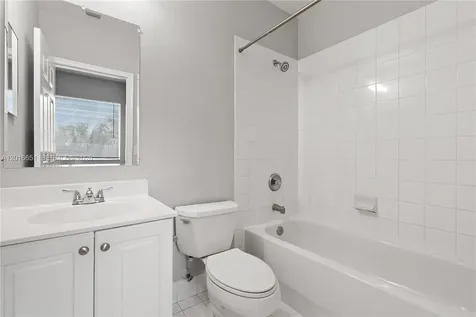 2551 SW 83rd Avenue Miramar FL 33025