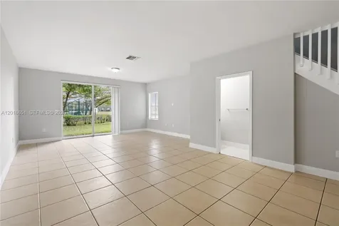 2551 SW 83rd Avenue Miramar FL 33025