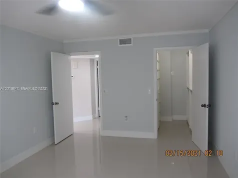 8343 Lake Drive Doral FL 33166