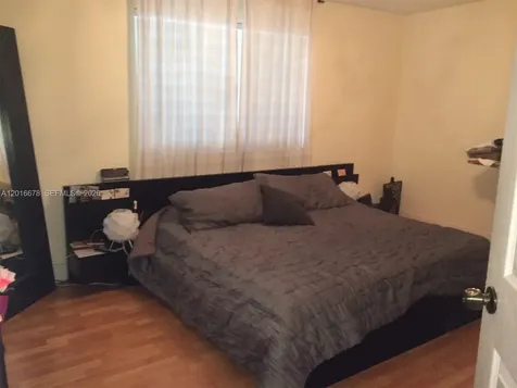 10026 SW 162nd Path Miami FL 33196