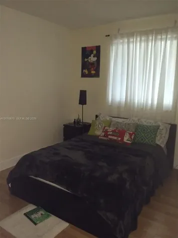 10026 SW 162nd Path Miami FL 33196