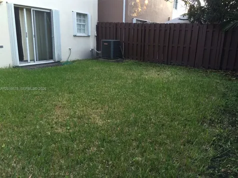 10026 SW 162nd Path Miami FL 33196