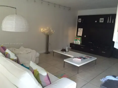 10026 SW 162nd Path Miami FL 33196