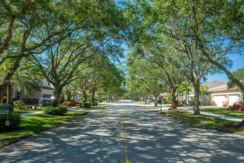 5063 Sweetwater Terrace Cooper City FL 33330