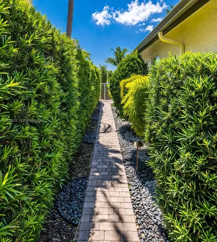 5063 Sweetwater Terrace Cooper City FL 33330