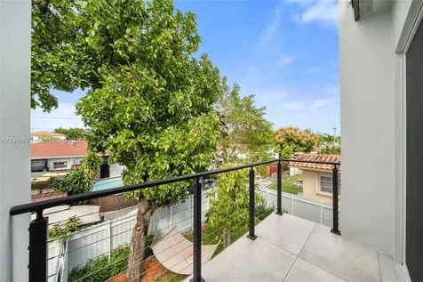 3431 - 3433 SW 16 Terrace Miami FL 33145