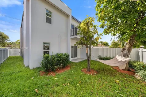 3431 - 3433 SW 16 Terrace Miami FL 33145