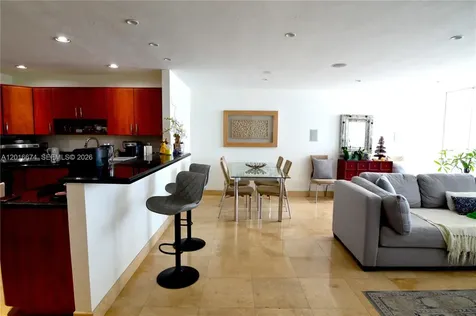 2780 NE 183rd Street Aventura FL 33160