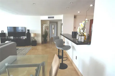 2780 NE 183rd Street Aventura FL 33160