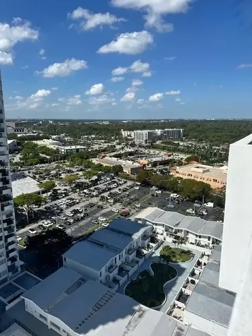 2780 NE 183rd Street Aventura FL 33160