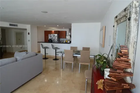 2780 NE 183rd Street Aventura FL 33160