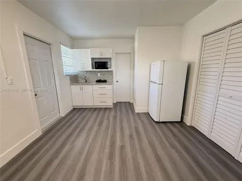 155 SW 71st Avenue Miami FL 33144