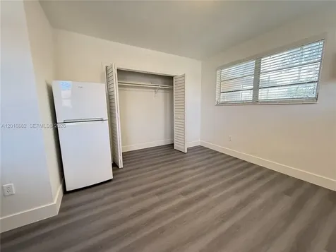 155 SW 71st Avenue Miami FL 33144