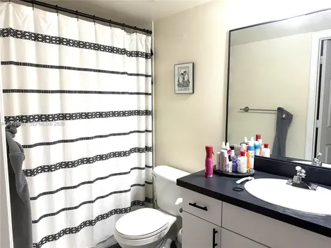 5045 Wiles Road Coconut Creek FL 33073