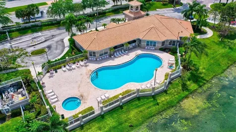5045 Wiles Road Coconut Creek FL 33073