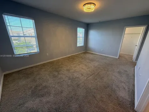 462 NE 6th Place Florida City FL 33034