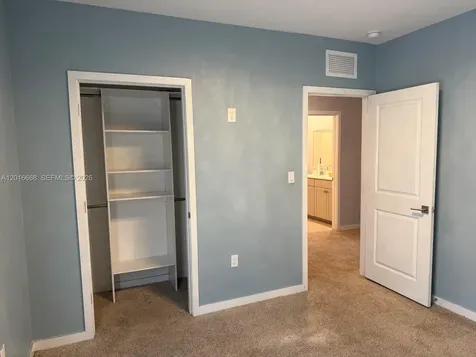 462 NE 6th Place Florida City FL 33034