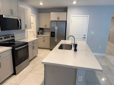 462 NE 6th Place Florida City FL 33034