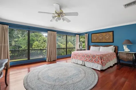 20021 NE 25th Avenue Miami FL 33180