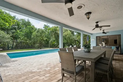 20021 NE 25th Avenue Miami FL 33180