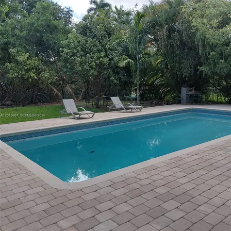 20021 NE 25th Avenue Miami FL 33180