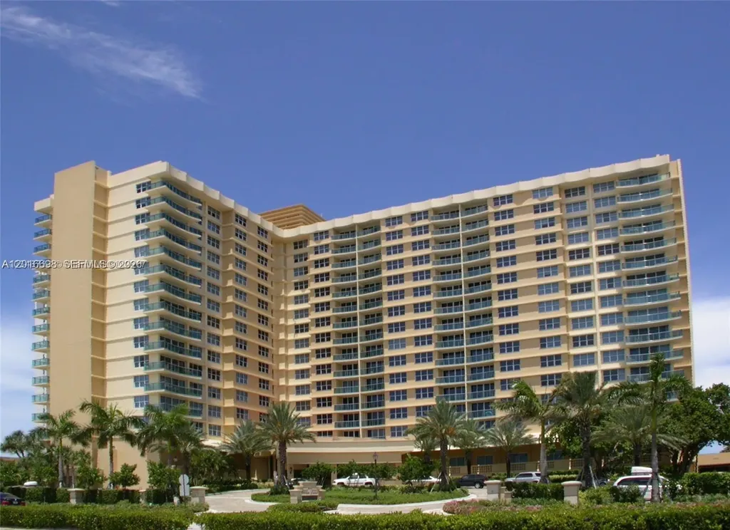 2501 S Ocean Drive Hollywood FL 33019