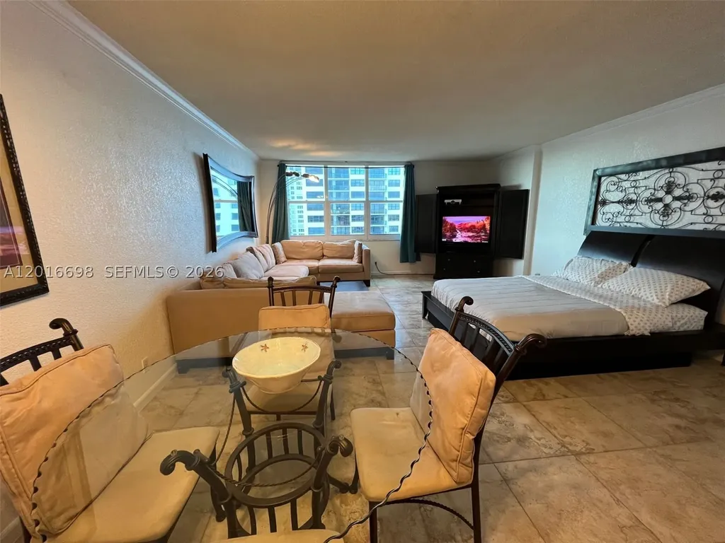 2501 S Ocean Drive Hollywood FL 33019