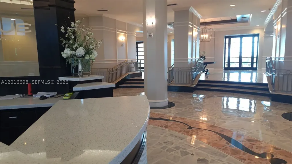 2501 S Ocean Drive Hollywood FL 33019