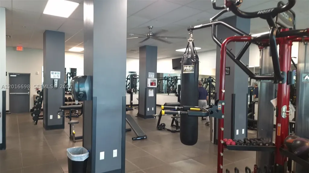 2501 S Ocean Drive Hollywood FL 33019