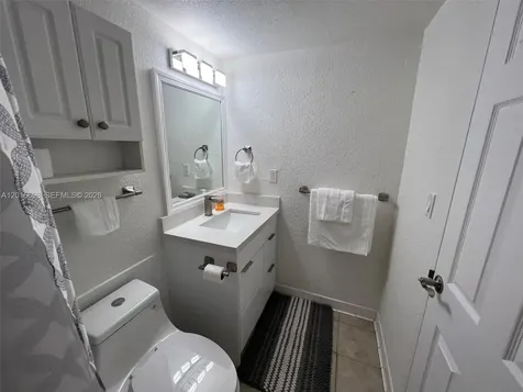 2501 S Ocean Drive Hollywood FL 33019