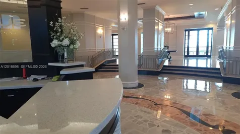 2501 S Ocean Drive Hollywood FL 33019