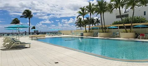 2501 S Ocean Drive Hollywood FL 33019
