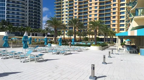 2501 S Ocean Drive Hollywood FL 33019