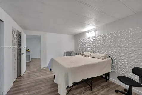 2148 SW 52nd Street Dania Beach FL 33312