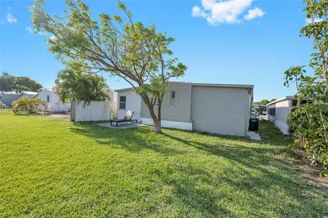 2148 SW 52nd Street Dania Beach FL 33312