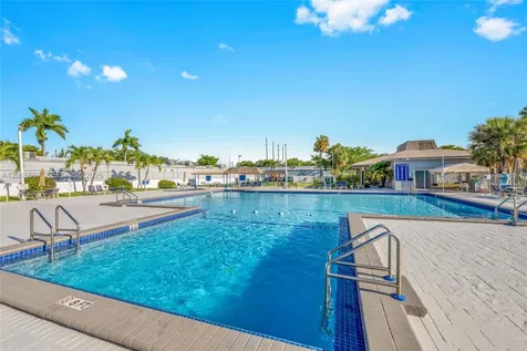 2148 SW 52nd Street Dania Beach FL 33312