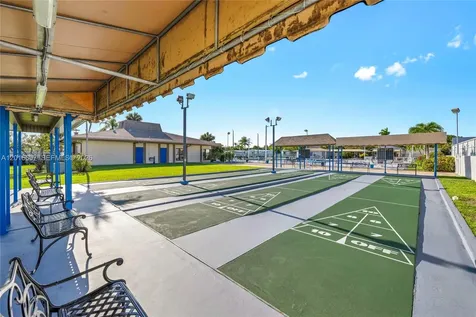 2148 SW 52nd Street Dania Beach FL 33312