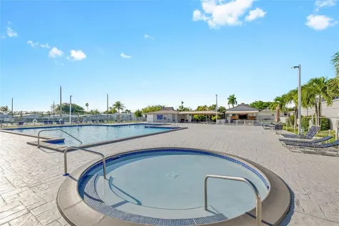 2148 SW 52nd Street Dania Beach FL 33312