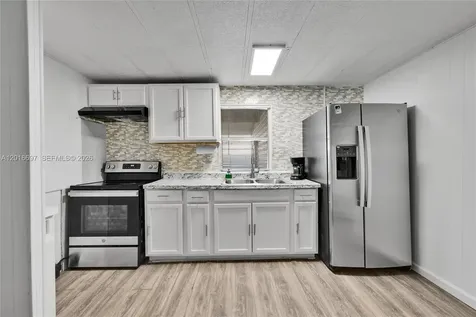 2148 SW 52nd Street Dania Beach FL 33312