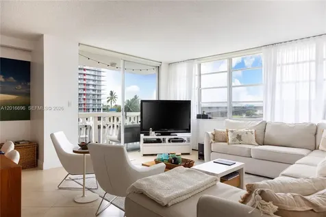 1817 S Ocean Drive Hallandale Beach FL 33009