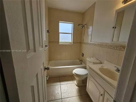 2651 NW 13th Street Miami FL 33125