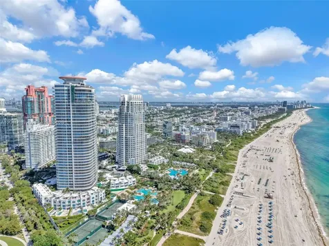 100 S Pointe Drive Miami Beach FL 33139