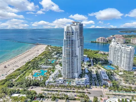 100 S Pointe Drive Miami Beach FL 33139