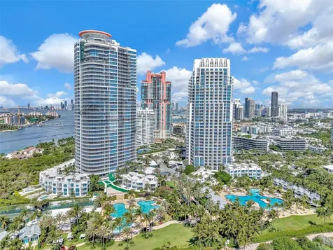100 S Pointe Drive Miami Beach FL 33139