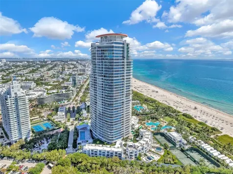 100 S Pointe Drive Miami Beach FL 33139