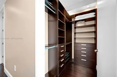 100 S Pointe Drive Miami Beach FL 33139