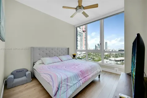 100 S Pointe Drive Miami Beach FL 33139