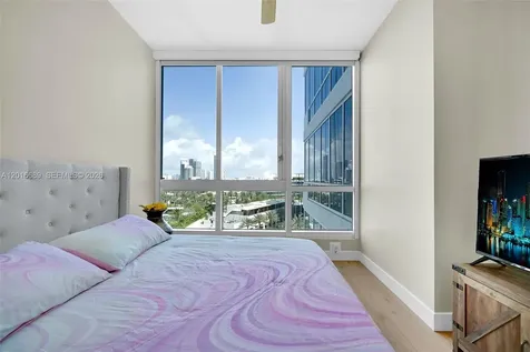 100 S Pointe Drive Miami Beach FL 33139