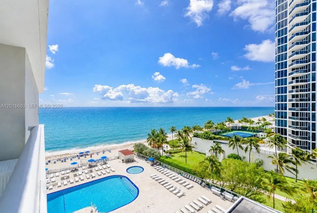 19201 Collins Avenue Sunny Isles Beach FL 33160