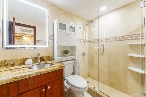 19201 Collins Avenue Sunny Isles Beach FL 33160